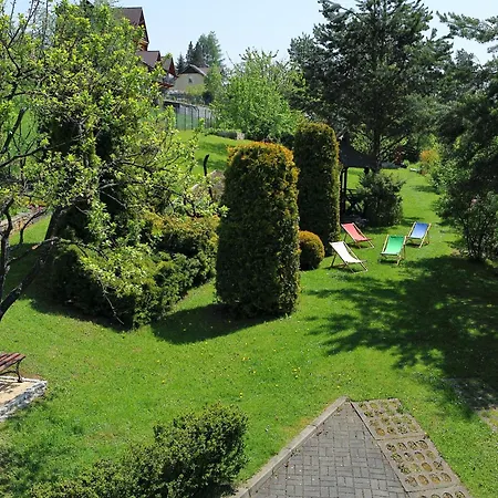 U Mikolajczykow * 슈차브니차