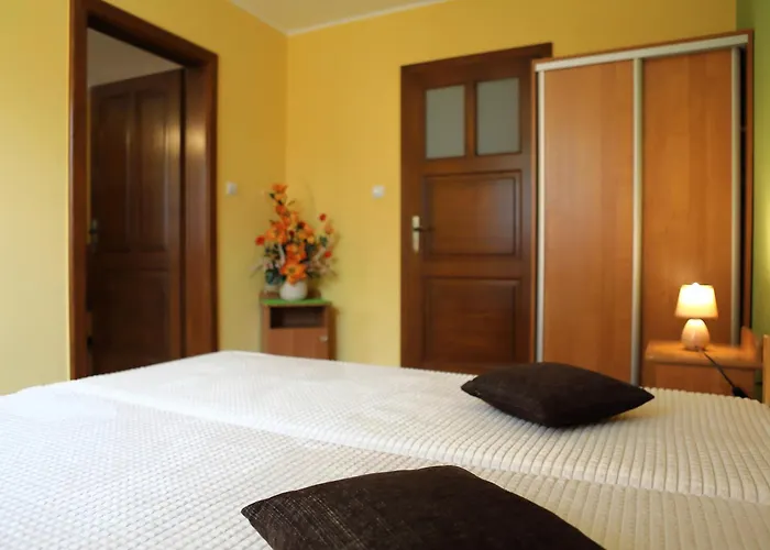 U Mikolajczykow * שצ'בניצה